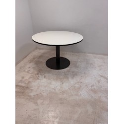 Ahrend table round 120 white top anthracite column base