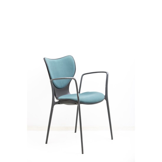 gebruikte Akaba Gorka  4leg chair  By Jorge Pensi tweedehands Canteen chairs