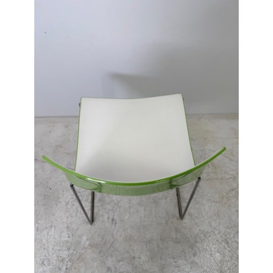 tweedehands - gebruikt - refurbished Arper Catifa 46 stapelbare design barkrukken met sledepoot Krukken