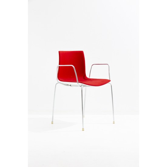 tweedehands - gebruikt - refurbished Arper Catifa 46 4-Leg Chair With Armrest Canteen chairs