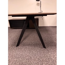 Balma Dignis directiemeubel met dressoir showroommodel