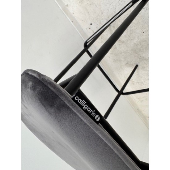 tweedehands gebruikt refurbished Stools Caligaris stool anthracite fabric black showroom model tweedehands - gebruikt - refurbished Caligaris stool anthracite fabric black showroom model Stools