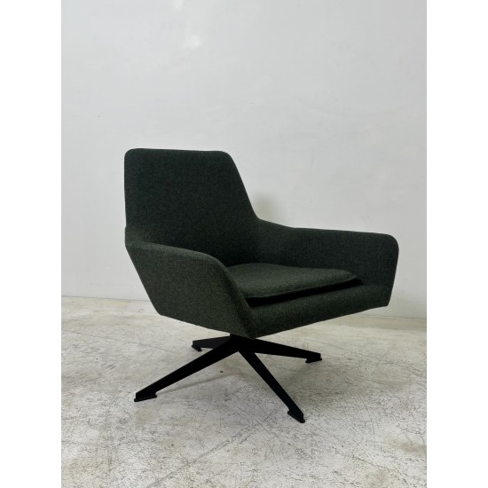 tweedehands - gebruikt - refurbished Casala Palau Floyd 950 armchair in various colors Armchair