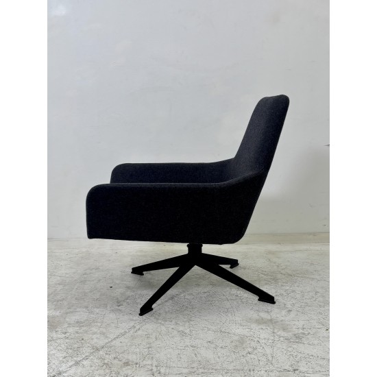 tweedehands - gebruikt - refurbished Casala Palau Floyd 950 armchair in various colors Armchair