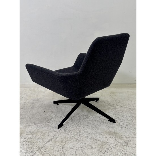 tweedehands - gebruikt - refurbished Casala Palau Floyd 950 armchair in various colors Armchair