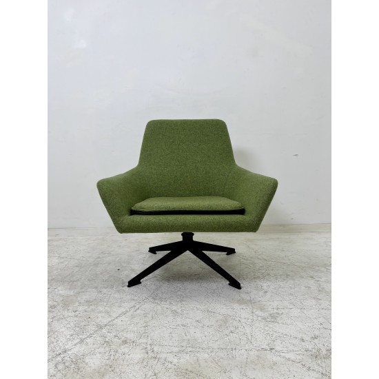tweedehands - gebruikt - refurbished Casala Palau Floyd 950 armchair in various colors Armchair