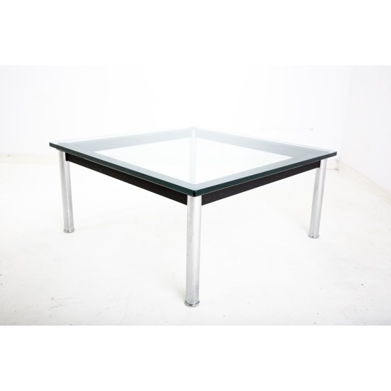 tweedehands - gebruikt - refurbished Cassina Le Corbusier LC-10 Salontafel 70x70cm Bijzettafel
