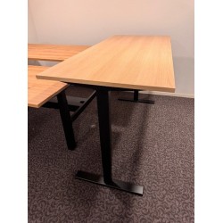 Dencon Sega electric single sit-stand desk 180x80 oak top black frame showroom model