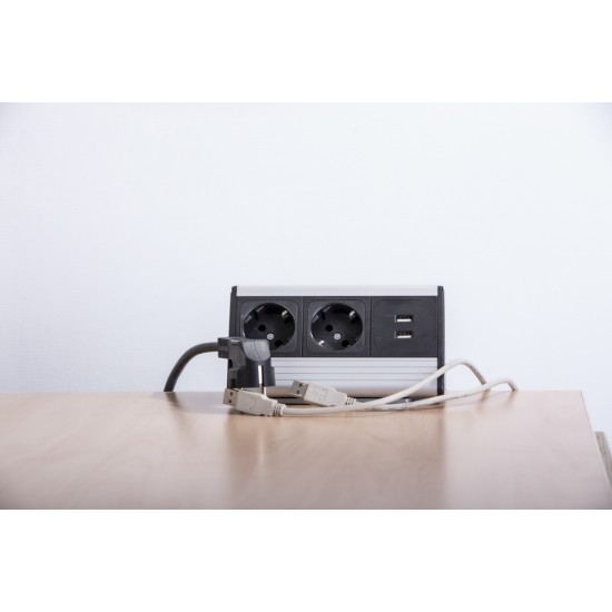 gebruikte AH Meyer Netbox Focus 2x 230V+USB tweedehands Electrification