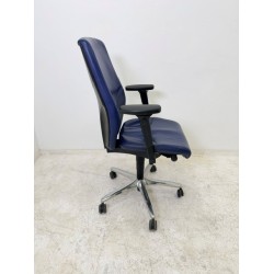 Giroflex 64-9278 manager bureaustoel donkerblauw leer 4D NPR armleuningen