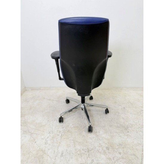 tweedehands - gebruikt - refurbished Giroflex 64-9278 manager bureaustoel donkerblauw leer 4D NPR armleuningen Design bureaustoel