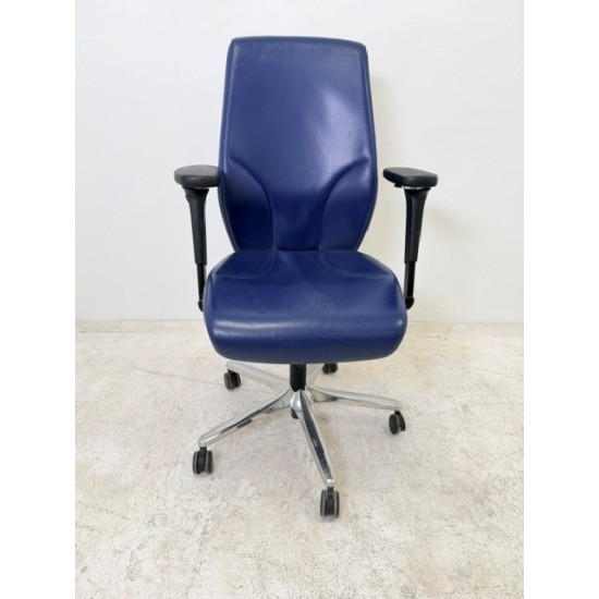 tweedehands - gebruikt - refurbished Giroflex 64-9278 manager bureaustoel donkerblauw leer 4D NPR armleuningen Design bureaustoel
