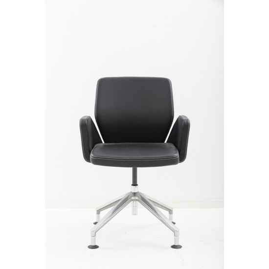 tweedehands - gebruikt - refurbished Giroflex 656 Vergaderstoel Leer Draaibare stoelen