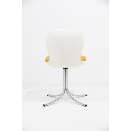 tweedehands - gebruikt - refurbished Giroflex 7105 Stoll Vintage Stoel 4-poot stoelen