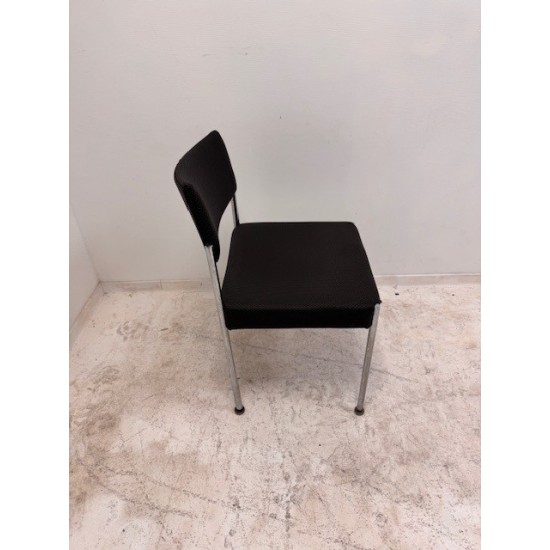 tweedehands - gebruikt - refurbished Giroflex 7123 vintage 4poot stoel zwart kunstleer 4-poot stoelen