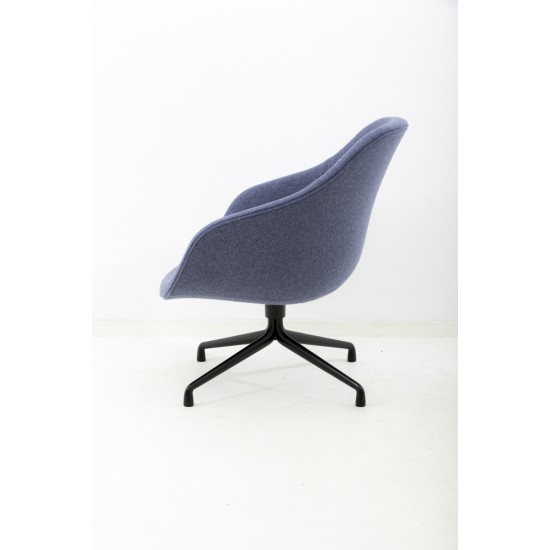 tweedehands - gebruikt - refurbished Hay AAL81 About a Loungechair Bucket seat chairs