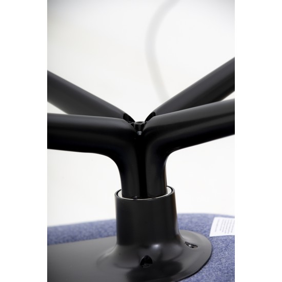 tweedehands - gebruikt - refurbished Hay AAL81 About a Loungechair Bucket seat chairs