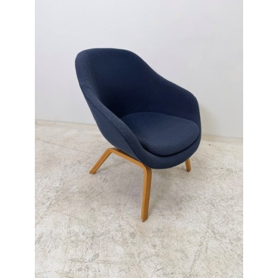 tweedehands - gebruikt - refurbished HAY AAL83 design fauteuil in 3 unieke kleuren goede staat! Kuipstoelen