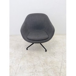 Hay AAL81 About a Loungechair antraciet showroomstaat