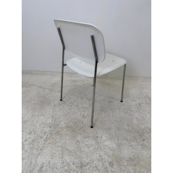 tweedehands - gebruikt - refurbished HAY Soft Edge 45 stoel wit zeer goede staat - stapelbaar Kantinestoelen
