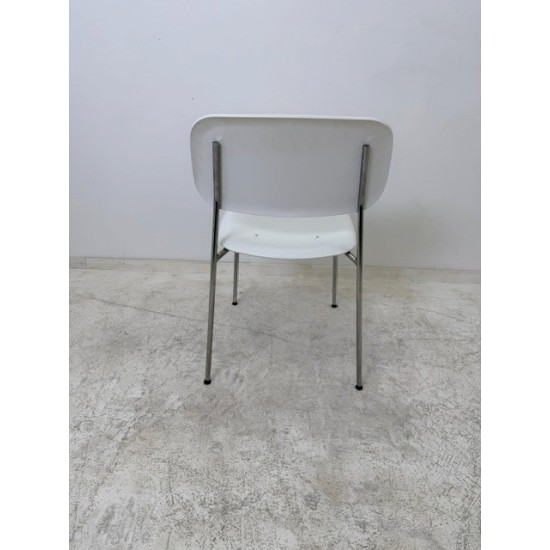 tweedehands - gebruikt - refurbished HAY Soft Edge 45 stoel wit zeer goede staat - stapelbaar Kantinestoelen
