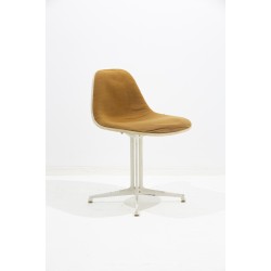 Herman Miller Eames La Fonda Stoel Gestoffeerd