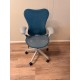 tweedehands gebruikt refurbished Design Office chair Herman Miller Mirra2 butterfly back white turquoise office chair full options showroommodel tweedehands - gebruikt - refurbished Herman Miller Mirra2 butterfly back white turquoise office chair full options showroommodel Design Office chair