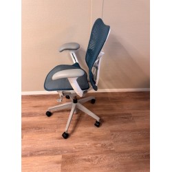 Herman Miller Mirra2 triflex white turquoise office chair full options showroom model