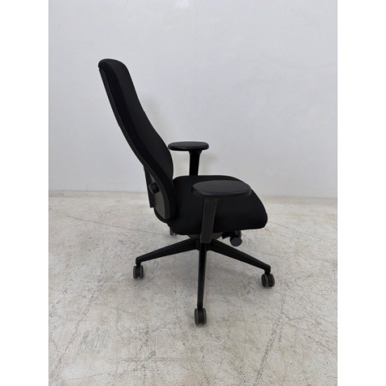 tweedehands gebruikt refurbished Thuiswerk bureaustoel Interstuhl Aim 1S08A bureaustoel hoge rug zwart stof tweedehands - gebruikt - refurbished Interstuhl Aim 1S08A bureaustoel hoge rug zwart stof Thuiswerk bureaustoel