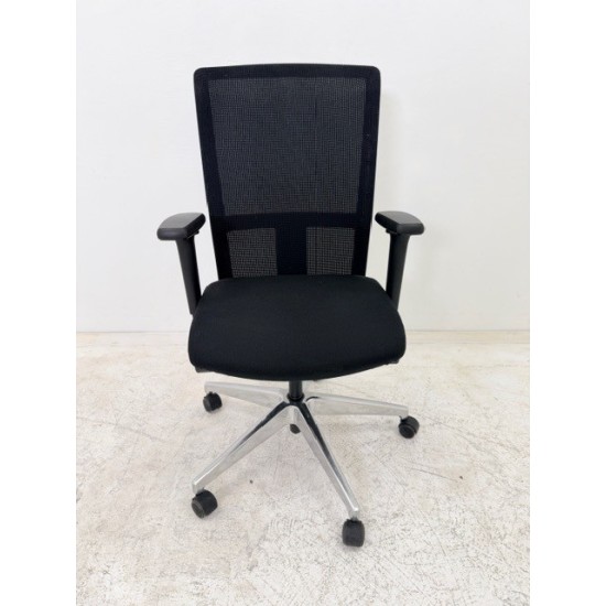 tweedehands - gebruikt - refurbished Interstuhl Se7en Pro LX212 bureaustoel Thuiswerk bureaustoel