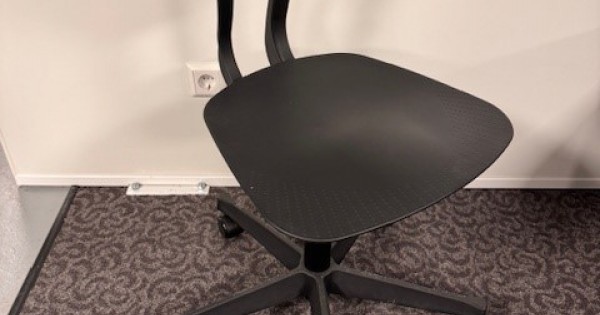 tweedehands Labofa Ray school- en bureaustoel zwart showroommodel ocazu ...