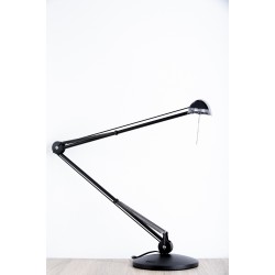Luxo Air bureaulamp