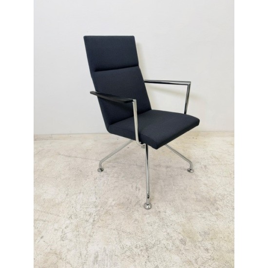 tweedehands - gebruikt - refurbished Martela Form conferentiestoel donkergrijs Vergaderstoelen