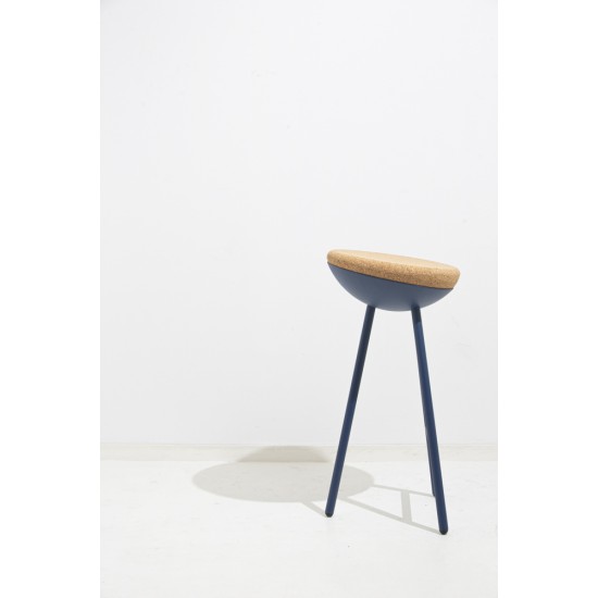 tweedehands - gebruikt - refurbished Mitab Boet 3-Poot Kruk Showroommodel Krukken