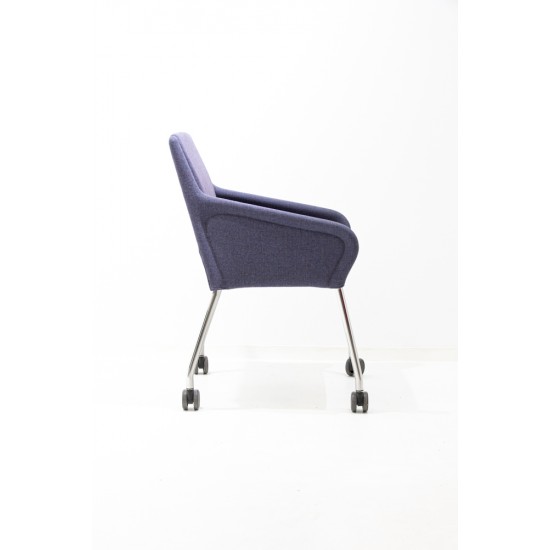 tweedehands - gebruikt - refurbished Mitab Tweed vergaderstoel 4poot Fauteuils