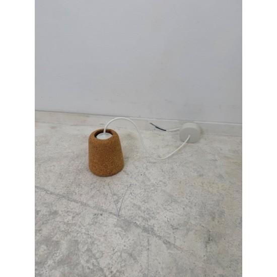 tweedehands - gebruikt - refurbished New Works Material Pendant Scandinavische design hanglamp kurk Design verlichting