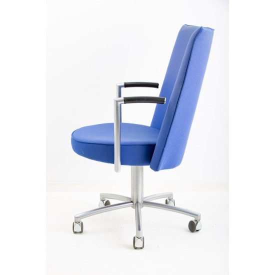 tweedehands - gebruikt - refurbished Erik Jørgensen EJ 80-R Conference Chair Meeting chairs