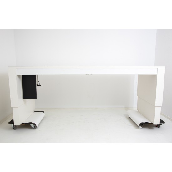 gebruikte Custom Linak Sit-Stand Desk tweedehands Office desks