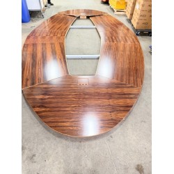 Maatwerk design vergadertafel ellips met matglas inleg 12 personen 