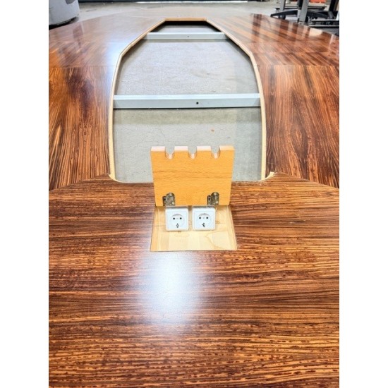 tweedehands - gebruikt - refurbished Custom-made luxury conference table for 12 people Conference table