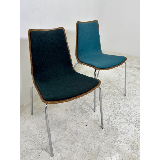 tweedehands - gebruikt - refurbished Upholstered chair with wooden shell - stackable, various colors Chairs 4 legs