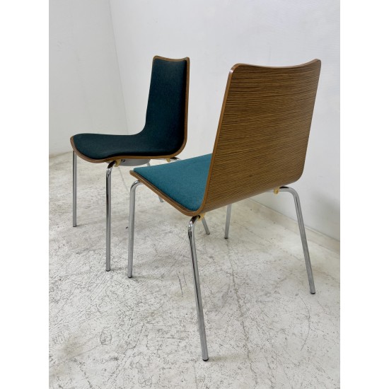 tweedehands - gebruikt - refurbished Upholstered chair with wooden shell - stackable, various colors Chairs 4 legs