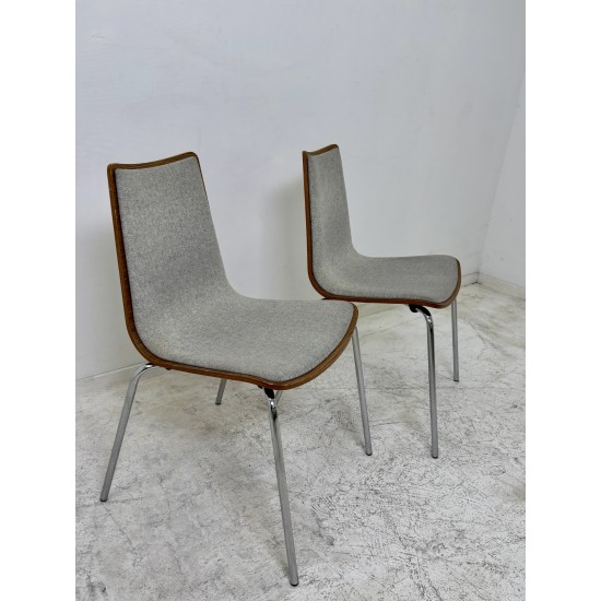 tweedehands - gebruikt - refurbished Upholstered chair with wooden shell - stackable, various colors Chairs 4 legs