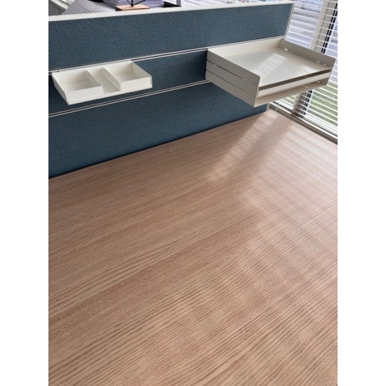 tweedehands gebruikt refurbished Home Office desk Palmberg Crew zit-sta bureau wit showroommodel tweedehands - gebruikt - refurbished Palmberg Crew zit-sta bureau wit showroommodel Home Office desk