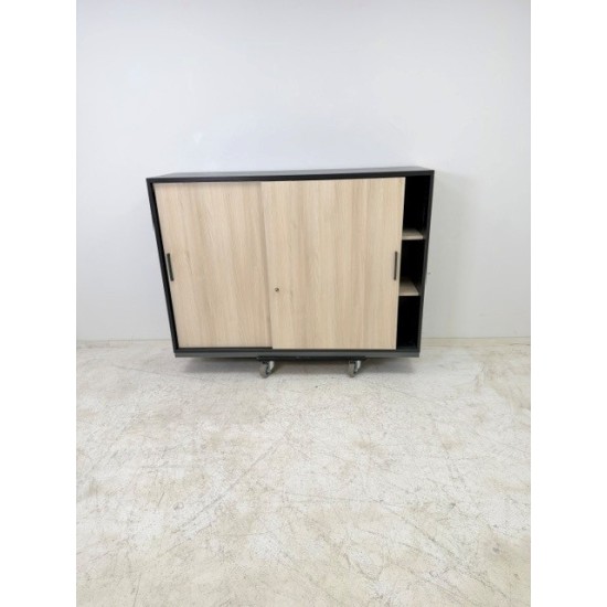 tweedehands - gebruikt - refurbished Palmberg Prisma 2 sliding door cabinet, 120 cm, anthracite, in good condition Sliding door cabinet