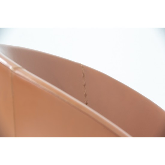 tweedehands - gebruikt - refurbished Poltrona Frau Intervista Armchair Easy chair