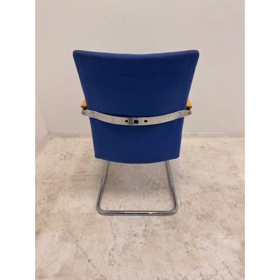 tweedehands - gebruikt - refurbished Ronal Eron SA0092F sledestoel chroom blauw stof Vergaderstoelen