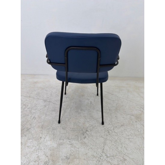 tweedehands gebruikt refurbished 4-poot stoelen Satelliet Gerlin SC stoel schoolstoel eetkamerstoel met armleuningen blauw tweedehands - gebruikt - refurbished Satelliet Gerlin SC stoel schoolstoel eetkamerstoel met armleuningen blauw 4-poot stoelen
