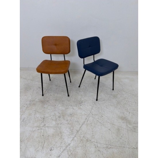 tweedehands gebruikt refurbished 4-poot stoelen Satelliet Gerlin SC stoel schoolstoel eetkamerstoel blauw cognac tweedehands - gebruikt - refurbished Satelliet Gerlin SC stoel schoolstoel eetkamerstoel blauw cognac 4-poot stoelen