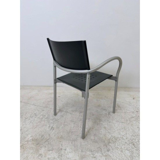 tweedehands - gebruikt - refurbished Segis Breeze armchair stapelbare kantine-terrasstoel Stapelbare stoelen